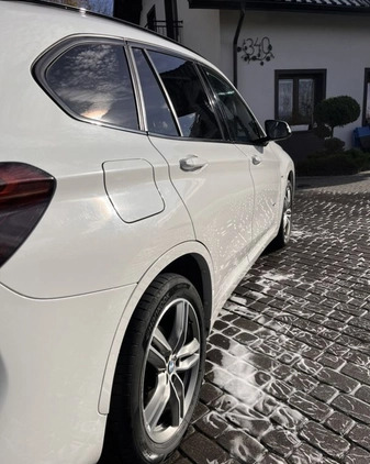 BMW X1 cena 85500 przebieg: 149000, rok produkcji 2015 z Hel małe 742